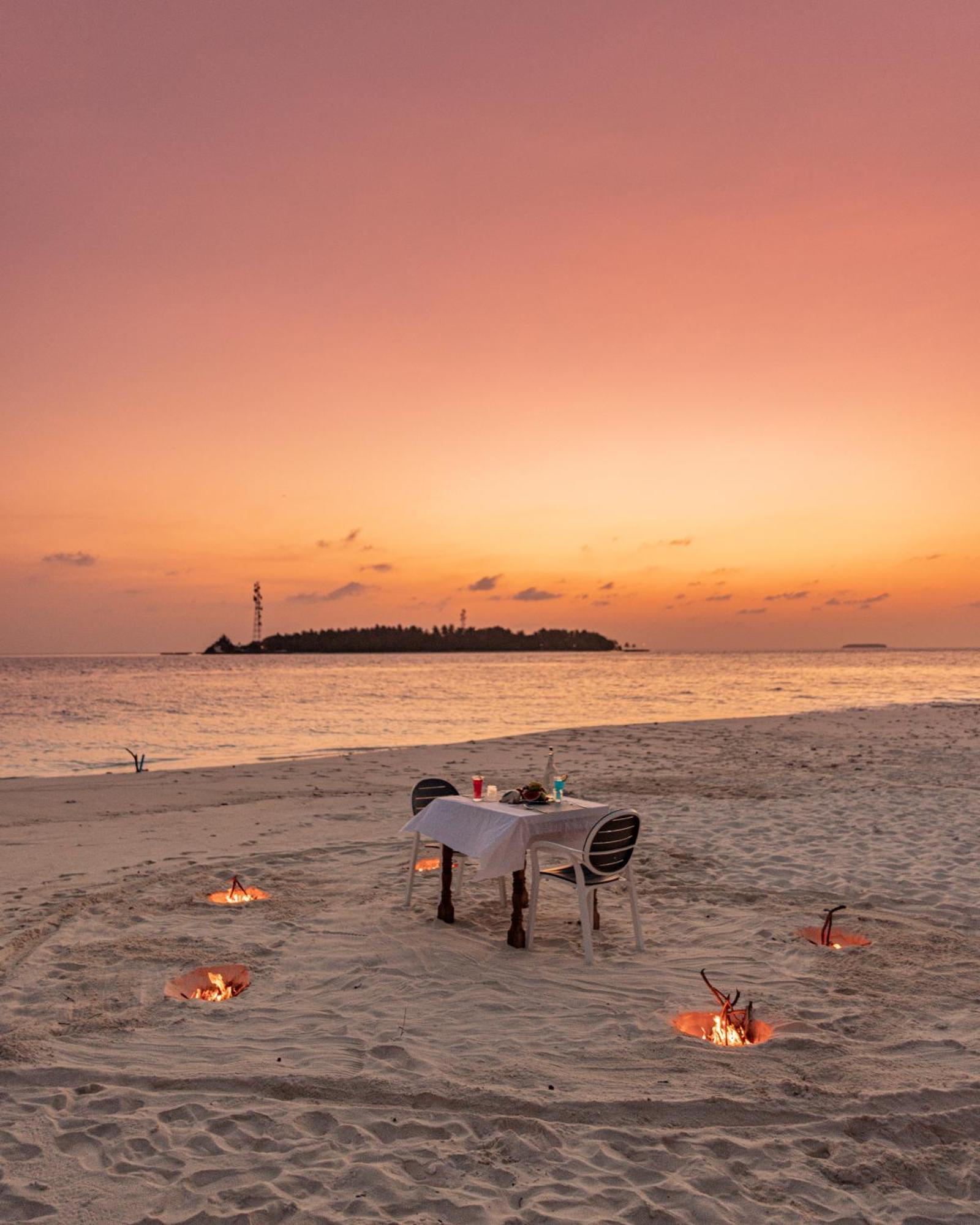 Dhoani Maldives Guesthouse Kendhoo Eksteriør billede